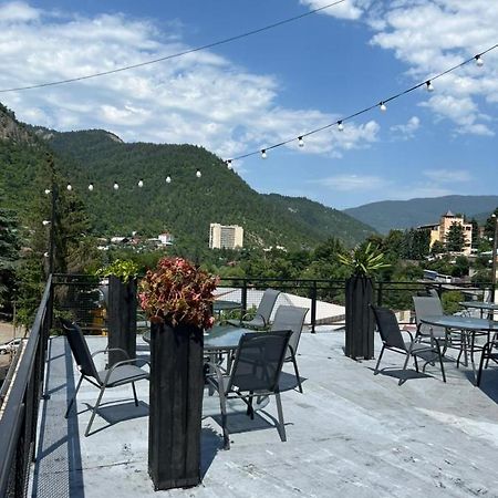 Borjomi Central Hotel Exterior photo