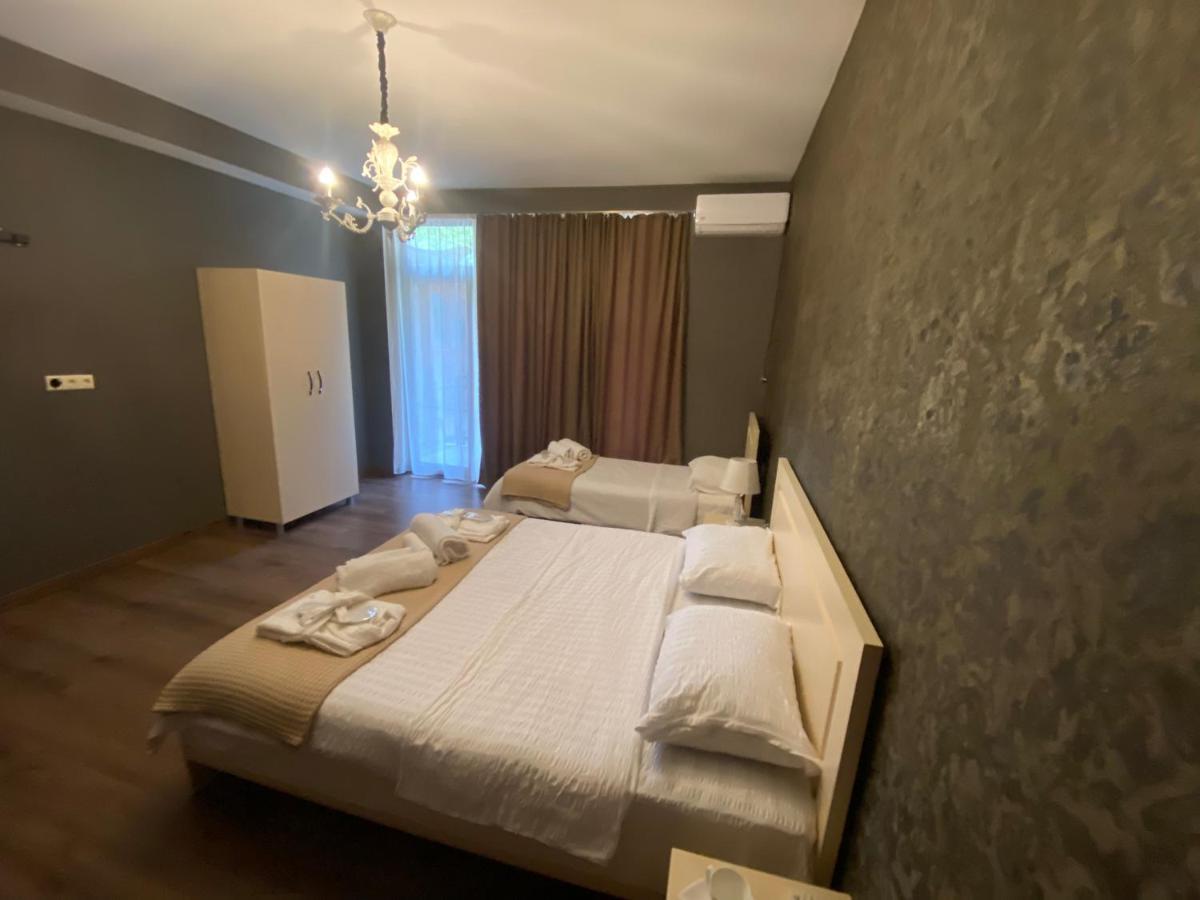 Borjomi Central Hotel Exterior photo